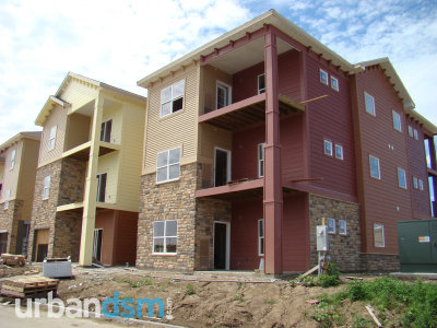 June_2014_Bella Terra Apartments 1.jpg