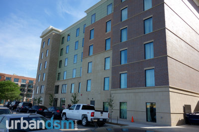 June_2014_Waterfront Lodging 2.jpg