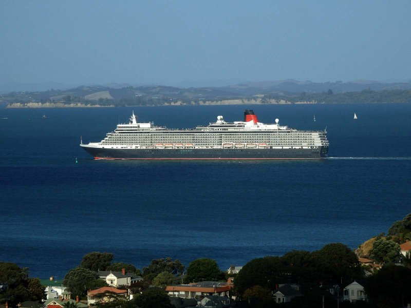 Queen Elisabeth 15