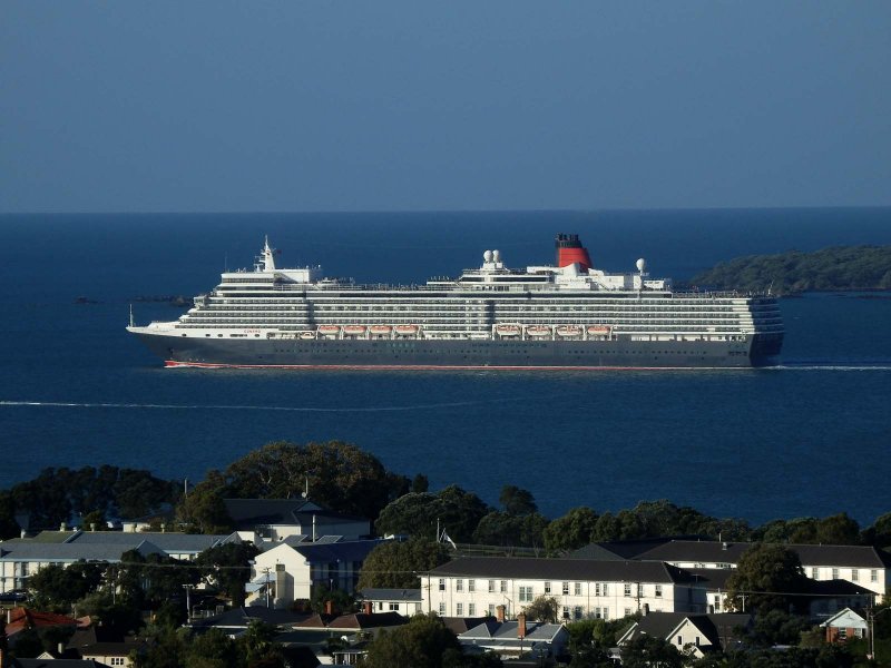 Queen Elisabeth 19