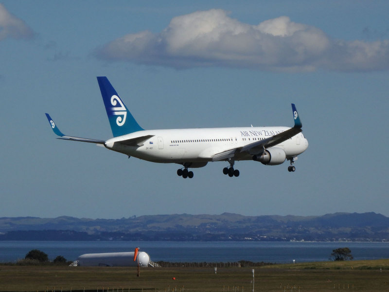 Air New Zealand 28