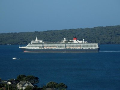 Queen Elisabeth 17