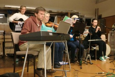 Contra Dance 4