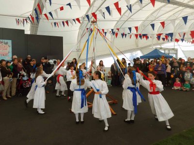 Maypole Dancers 1