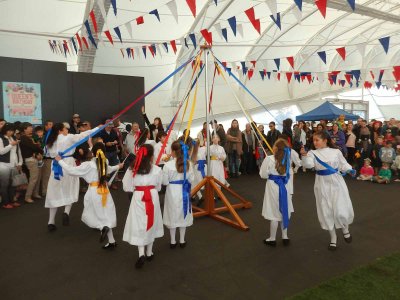 Maypole Dancers 2