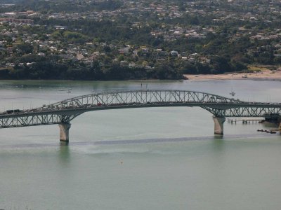 Auckland Harbour Bridge 1