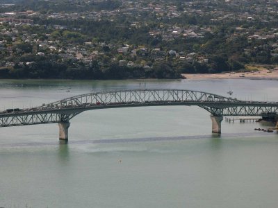 Auckland Harbour Bridge 1