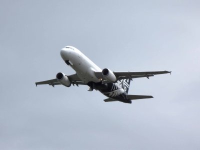 Air New Zealand 5