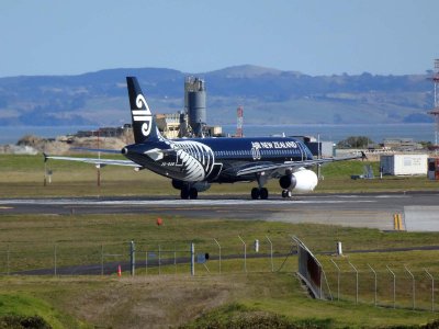 Air New Zealand 35