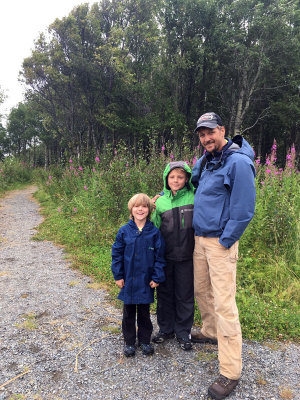 Ready to hike down to the Kenai River delta