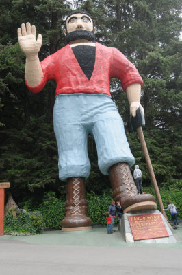 2013-07-02 Paul Bunyan Statue