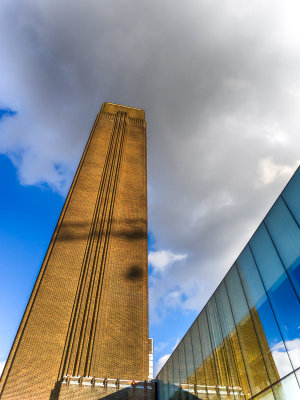 Chimney, Tate Modern - Yaelle