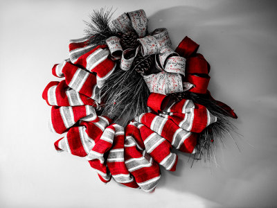 Christmas Burlap n Pine Wreath-Shirley 