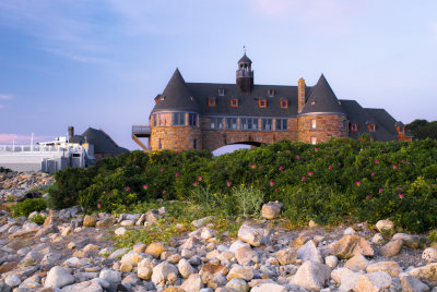 The Towers, Narragansett