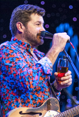 Tab Benoit