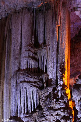 STALACTITE CAVE