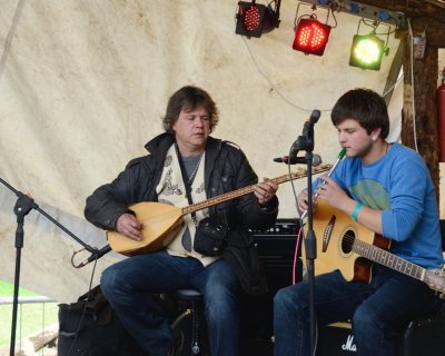 Eoin and Fiachra on the open mic stage