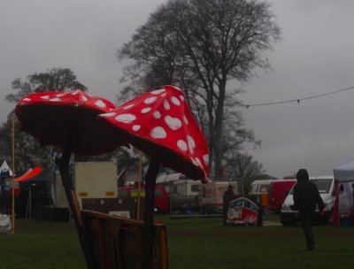 A wet day at Vantastival