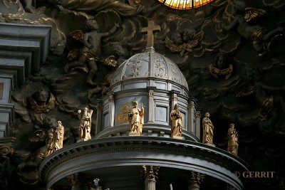 Oudenbosch; basilica H.H. Agatha en Barbara - basiliek Oudenbosch