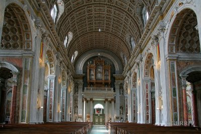 Oudenbosch; basilica H.H. Agatha en Barbara - basiliek Oudenbosch