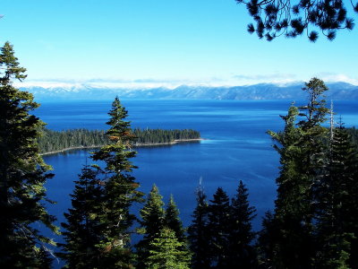 Lake Tahoe in Sierra Nevada (California/Nevada)