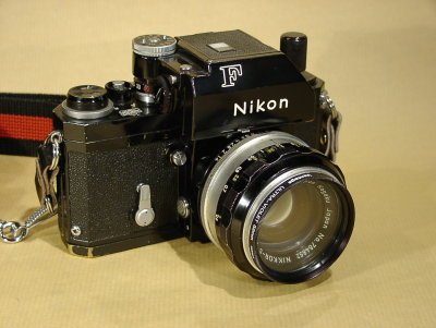 Nikon F