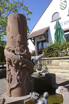 Flood memorial