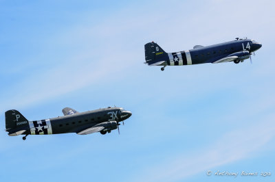 Dakota pair