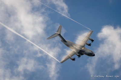 A400M flares vapour