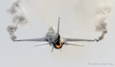 Belgian display F16, burner coming on