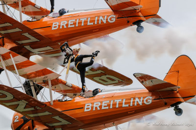 Breitling Wingwalkers