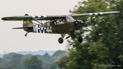 Piper J3 representing L-4H 44-480015 44-M