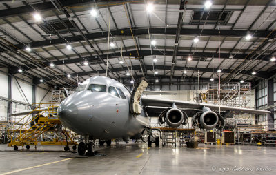 Servicing hangar