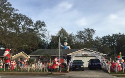 Week 4: Christmas house