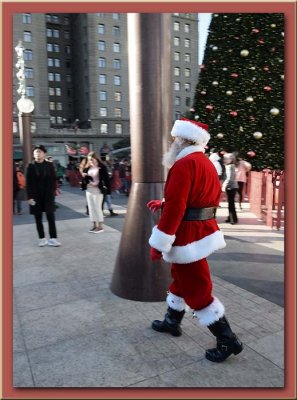 Week #3 - Santa Spotted In Union Square