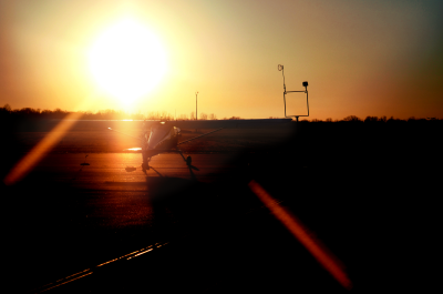 Plane_in_Sunset.jpg