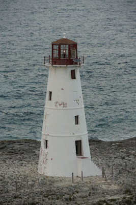 Nassau Harbour Lighthouse