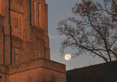 Sunrise And Full Moon On Burress