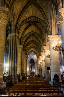 Interior - Notre-Dame de Paris