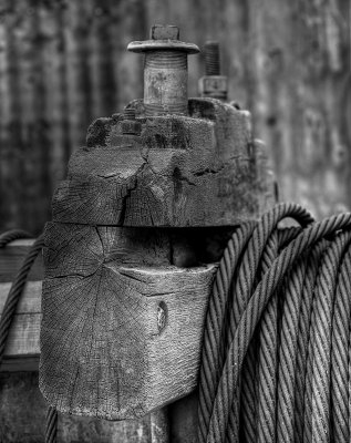 Winch spool in BW