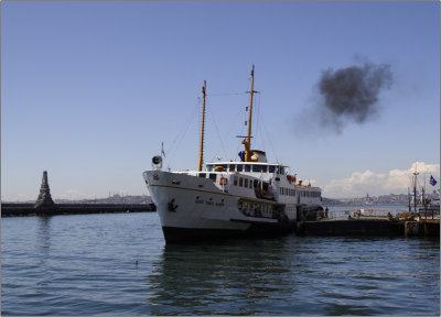 Kadiky, port & ferry