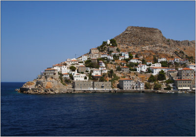 Hydra, harbour #13