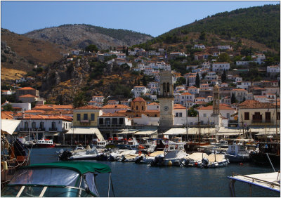 Hydra, harbour #16