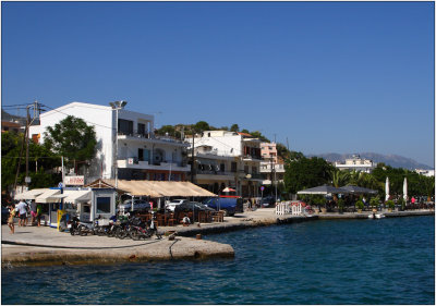 Galatas, port #02