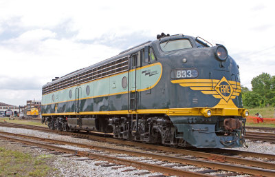 ERIE833