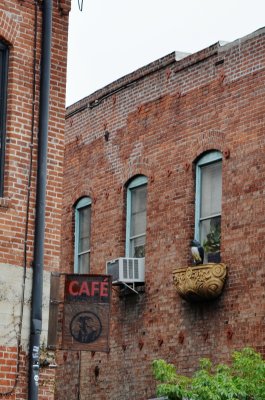 02 LA MONKEY CAFE AND OWL ON BALCONY.jpg