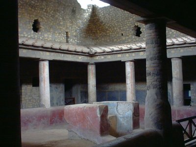 Oplontis