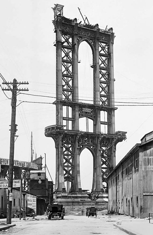 1908 - Starting work on the Manhattan Bridge