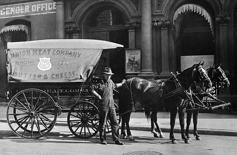 1910 - Delivery cart