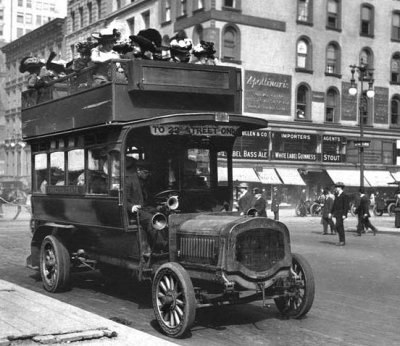 1896 - 5th Avenue bus